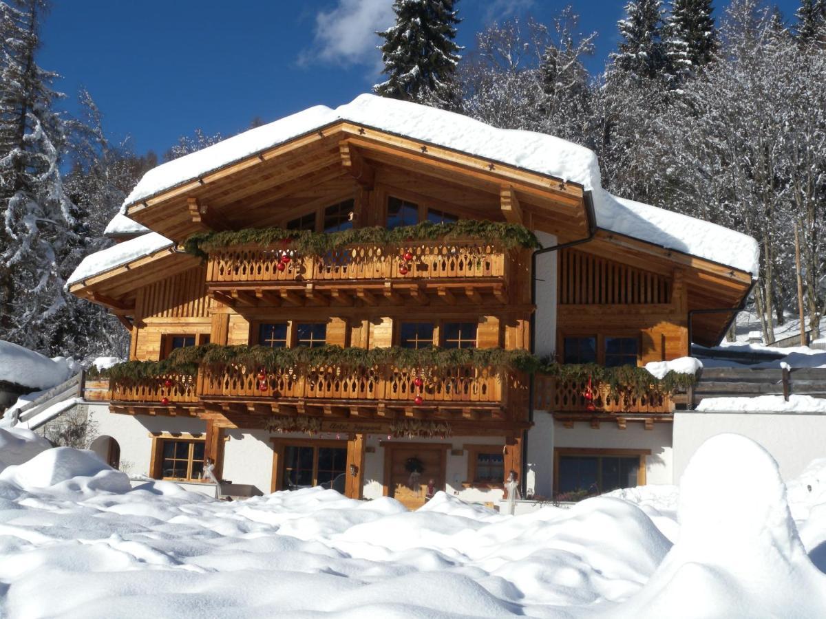 Fogajard Lovely Chalet 마돈나 디 캄필리오 외부 사진